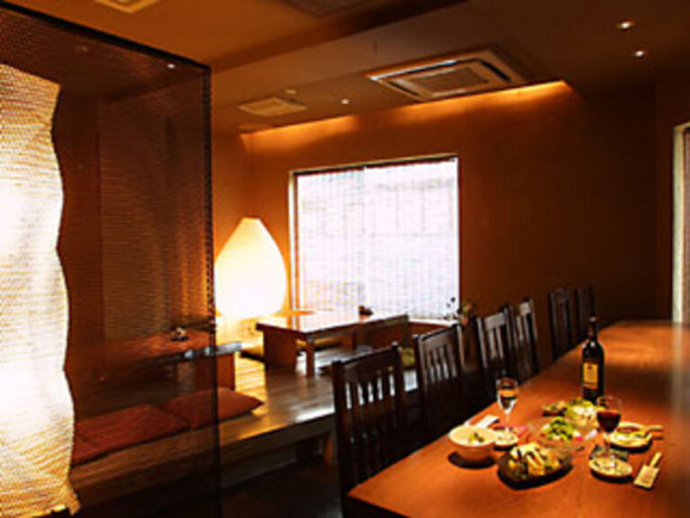 Ajiyushin Nakaya_Inside view