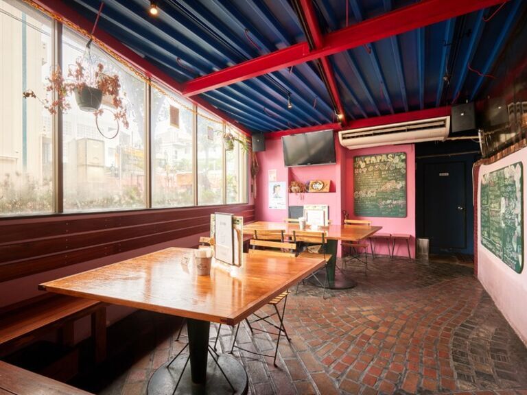 EL Patio_Inside view